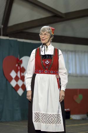 125ChristmasFair2009