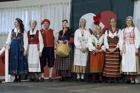 151ChristmasFair2009
