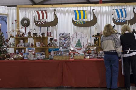 2010Christmasfair031